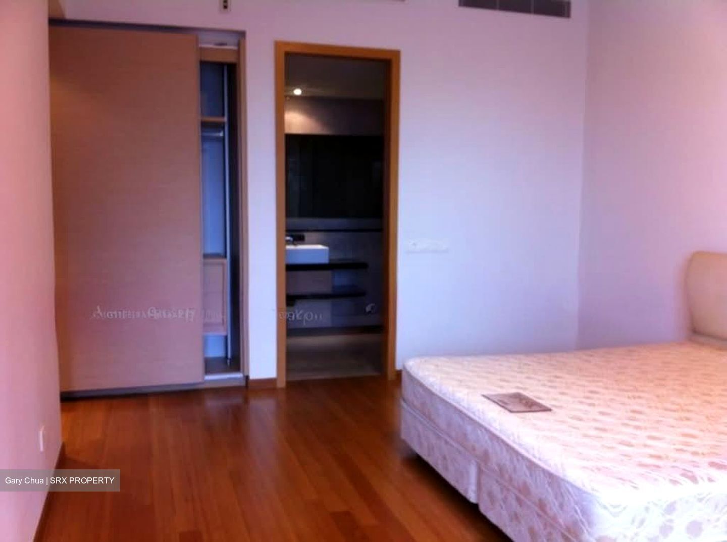 Marina Bay Residences (D1), Condominium #561801791